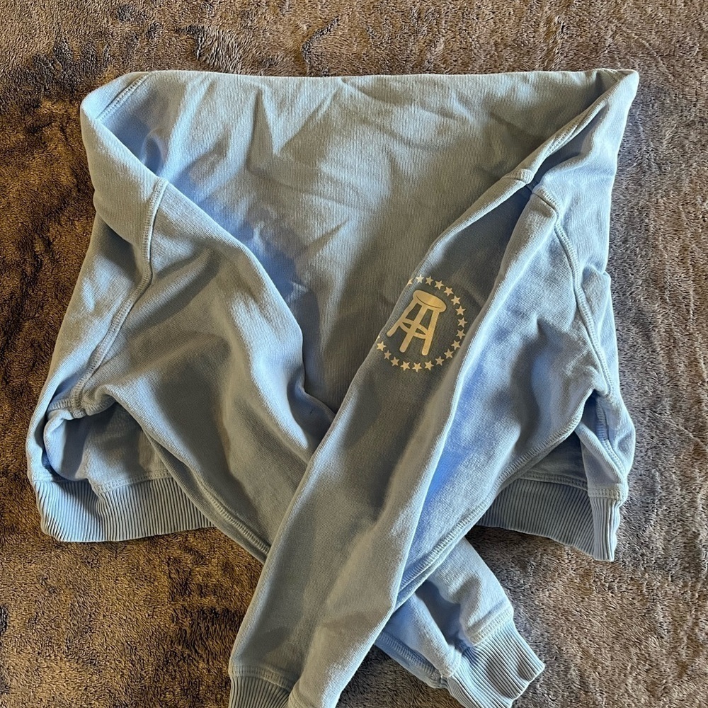 Barstool Chicks Light Blue “I Am Unwell” Cropped Hoodie Size S - Picture 4 of 5
